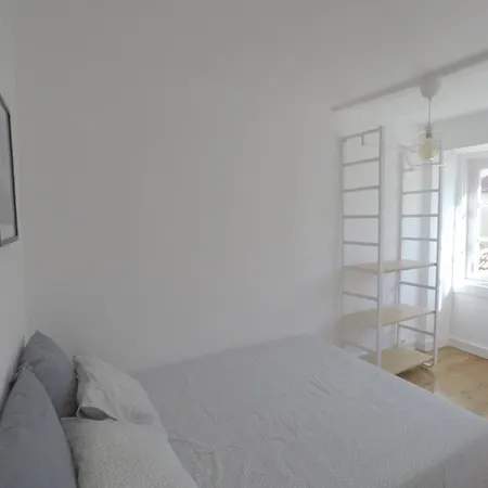 Apartamento Mouraria *